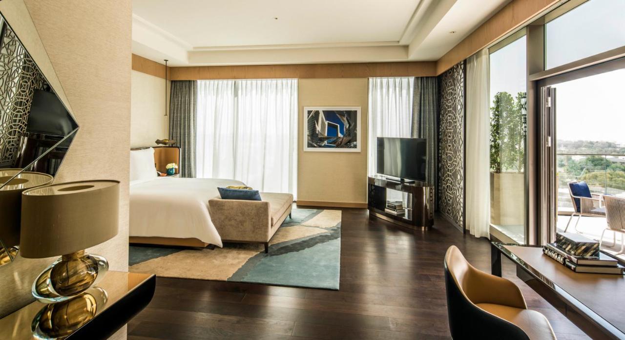 Four Seasons Hotel Dubai International Financial Centre Eksteriør bilde